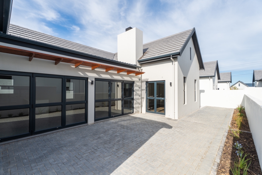 3 Bedroom Property for Sale in Sitari Country Estate Western Cape